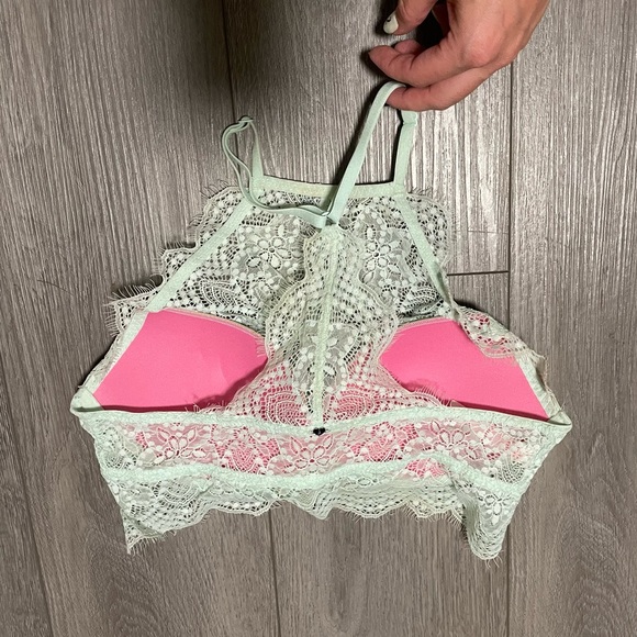 Victoria’s Secret PINK Racerback Bra - Picture 6 of 8